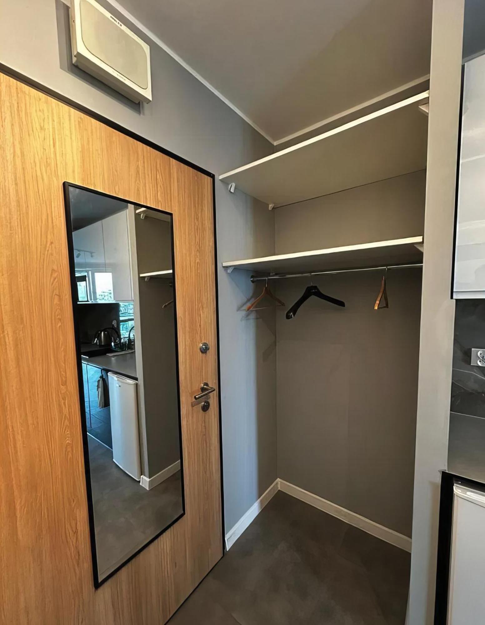 6chi6 Wiktoryn Studio Appartement Warschau