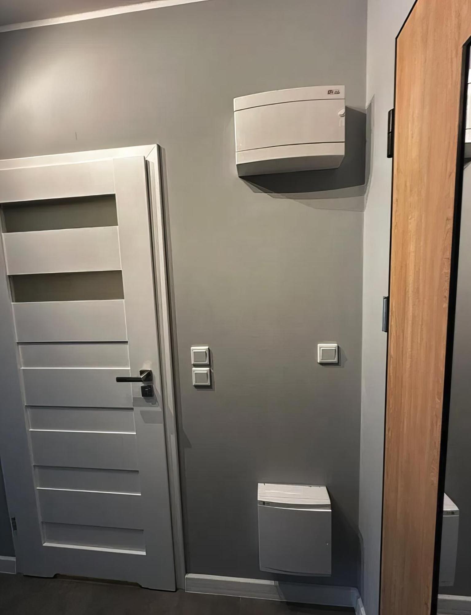 6chi6 Wiktoryn Studio Warschau